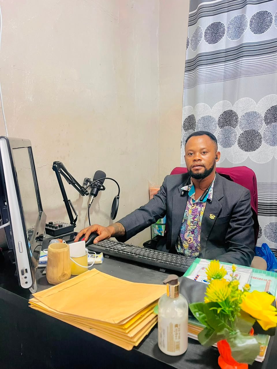 Founder and CEO of HM Travel & Tour
